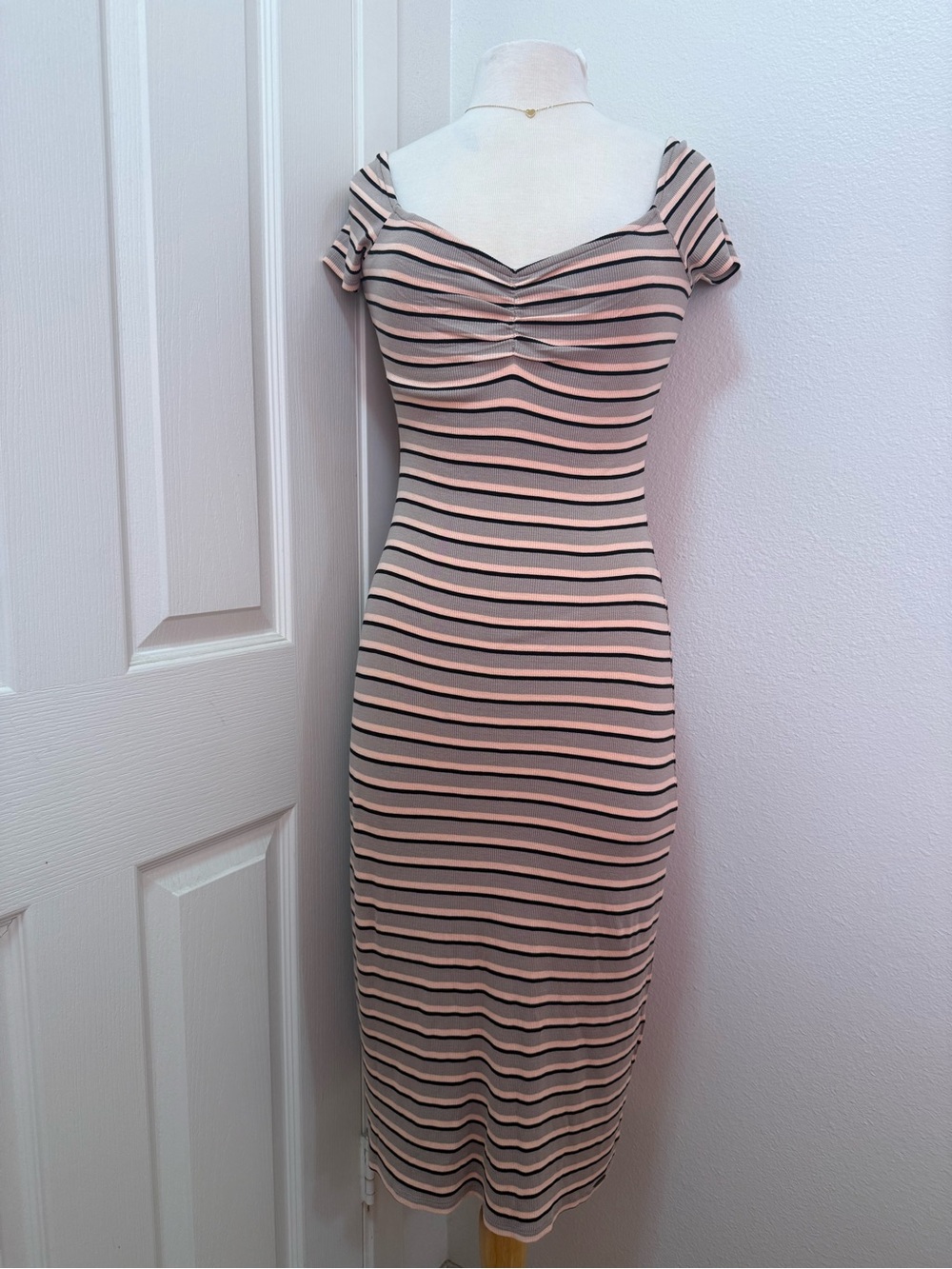 Volcom Women's All Booed Up Fitted Midi Dress